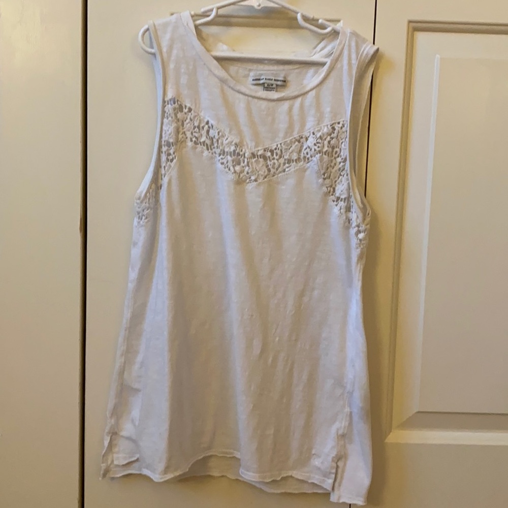 American Eagle top